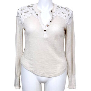 FREE PEOPLE- Embroidered Beige long sleeve V-neck top women's size M